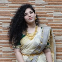 Priya dharshini R