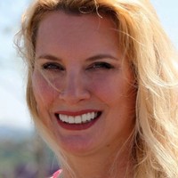 Julie Stark