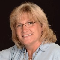 Lisa Devinney