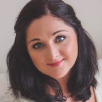 Kinga Huray