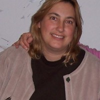 Roseanne Hall