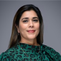 Elizabeth Candanoza