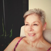 Sue Stone