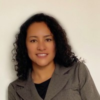 Mónica J García C.