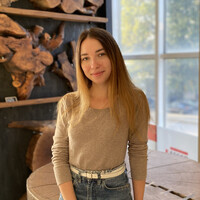 Yulia Sapozhko