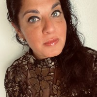 Nina Makhija