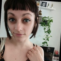 Lizzy Jewell