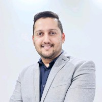 Zeeshan Khan