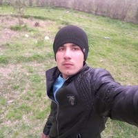 اکبر عمری