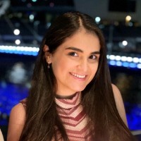 Yas Roshani