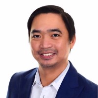 Kristoffer Batayon