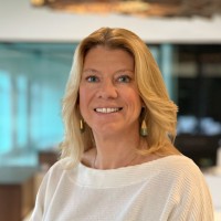 Julie Nutter