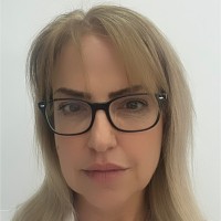 Rachel Oz