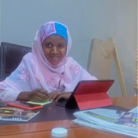 Hanifa Suleiman Paris