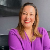 Carmen Ustariz