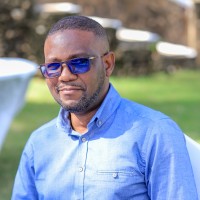 Dennis Maloya
