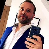 Oliver Dovey Grad Iosh