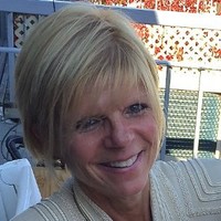 Suzanne Bienvenu