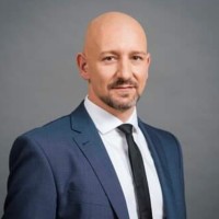 Christian Schönfelder, Commercial Real Estate Agent