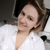 Dayana Souza - Vendedora