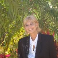Cindy Leinart