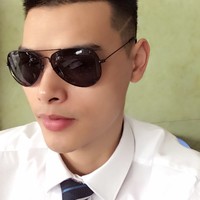 黄伟武