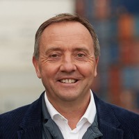 Luc Van HOLZAET