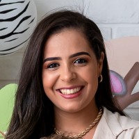 Letticia Menezes