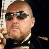 Mike Fox (Ba Hons)