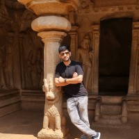 Avinash Khasnis