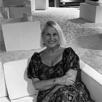 Lois Urmston