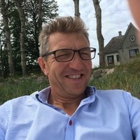 Lennart Ahlefeldt-Laurvig