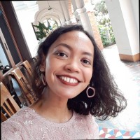 Winda Andriani R