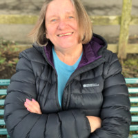Ros Robertson