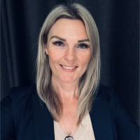 Claire Benzie