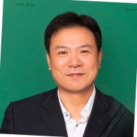 CHANG-SU KIM