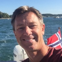 Lars H Henriksen