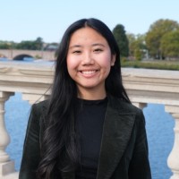 Jenna Jiang