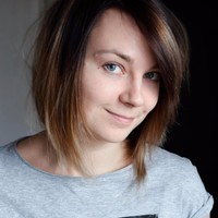 Arina Efremova