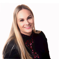 Annemiek Hol