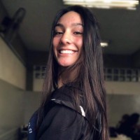 Júlia Santos