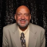 Stephen Leon