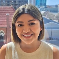 Dee Gonzalez