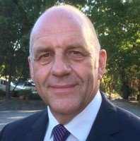 Steven Etches