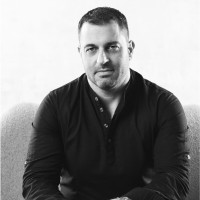 Michael Chaves