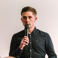 Alex Thompson