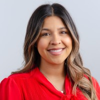 Samantha Sandoval, Mba
