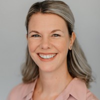 Lindsey Robertson