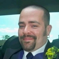 Damien Thomas