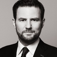 Dr. Nikolas-Nikita Heeckt